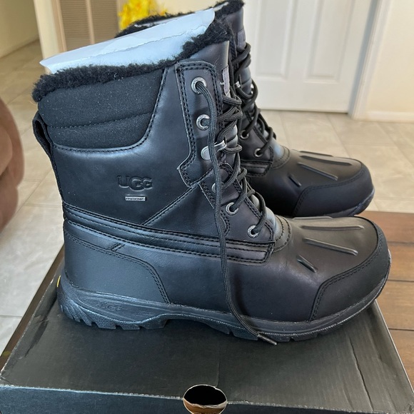 UGG Felton boots - Picture 3 of 4